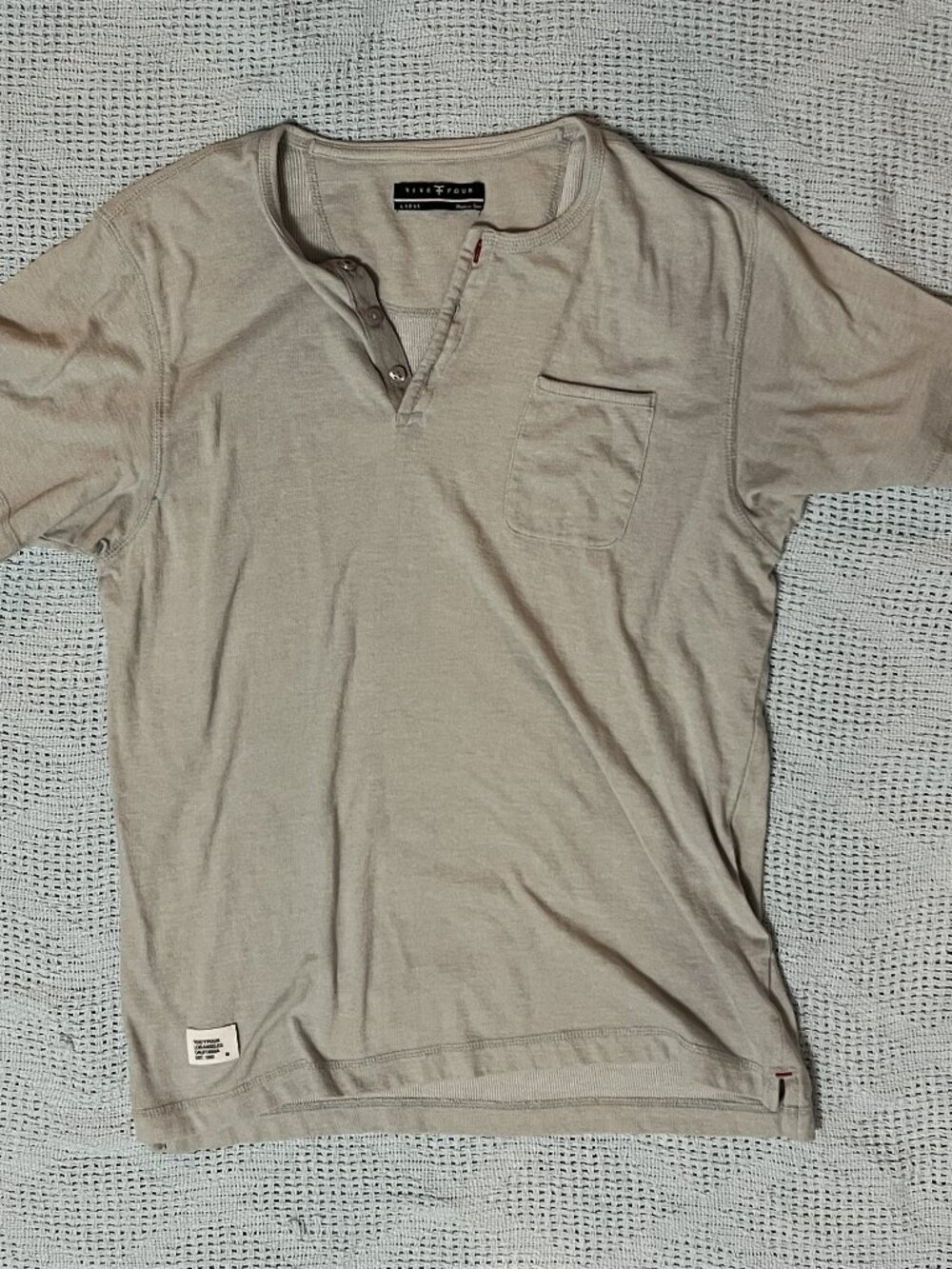 Five Four Short Sleeve Three Botton Henley Shirt - Large